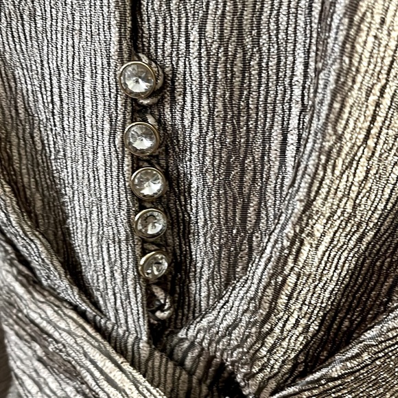 DONNA RICCO Collection Gold Metallic Textured Rhinestone Button Dress NWOT - Picture 3 of 14